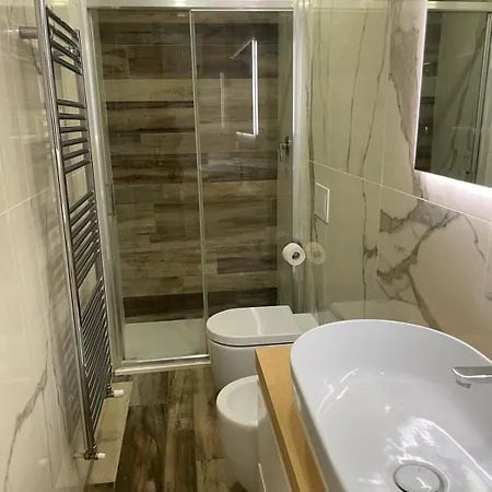 Xxx 1 Appartement